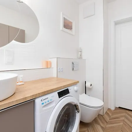 Apartmán Przystan Letnica With Balcony & Parking By Renters Gdaňsk