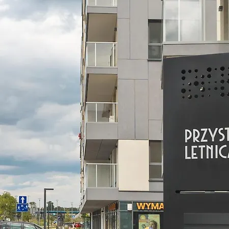 Przystan Letnica With Balcony & Parking By Renters Gdaňsk