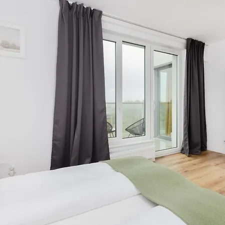 Przystan Letnica With Balcony & Parking By Renters *