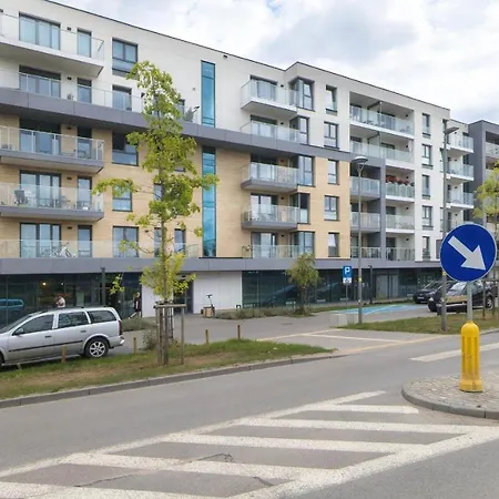 Przystan Letnica With Balcony & Parking By Renters